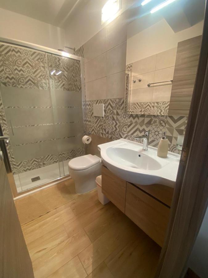 Via Mentana Hotel Baunei Eksteriør billede